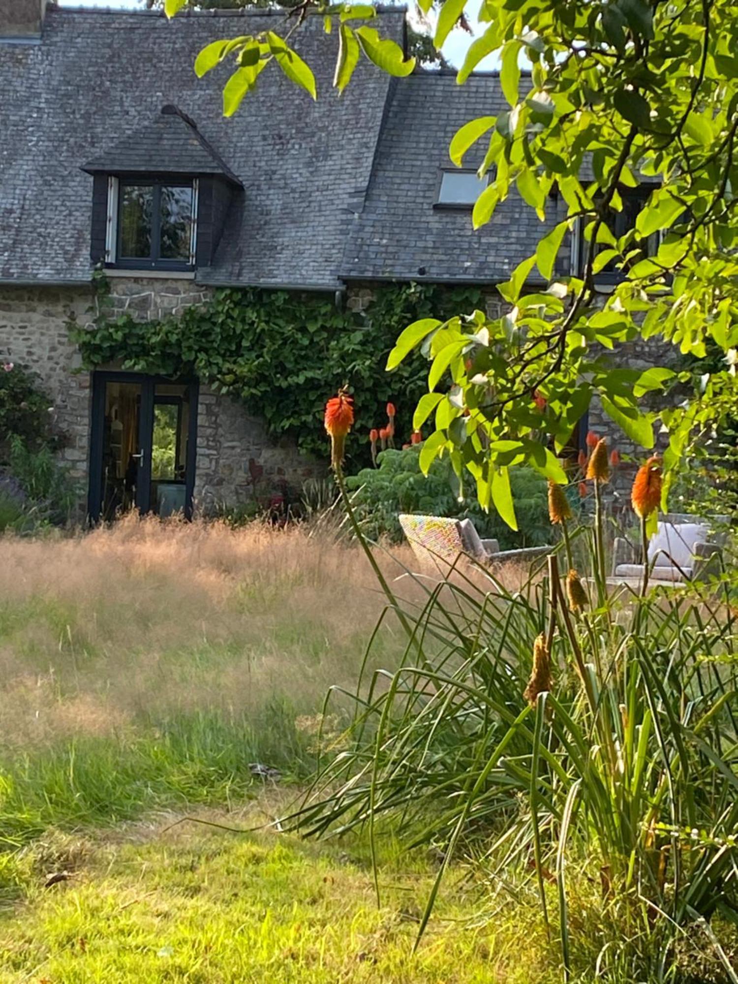 L'Hotie De Broceliande, Au Coeur Des Sites Naturels Et Legendaires Paimpont Exterior foto