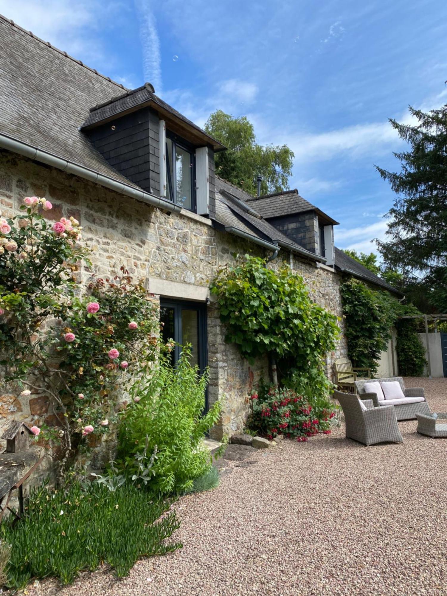 L'Hotie De Broceliande, Au Coeur Des Sites Naturels Et Legendaires Paimpont Exterior foto