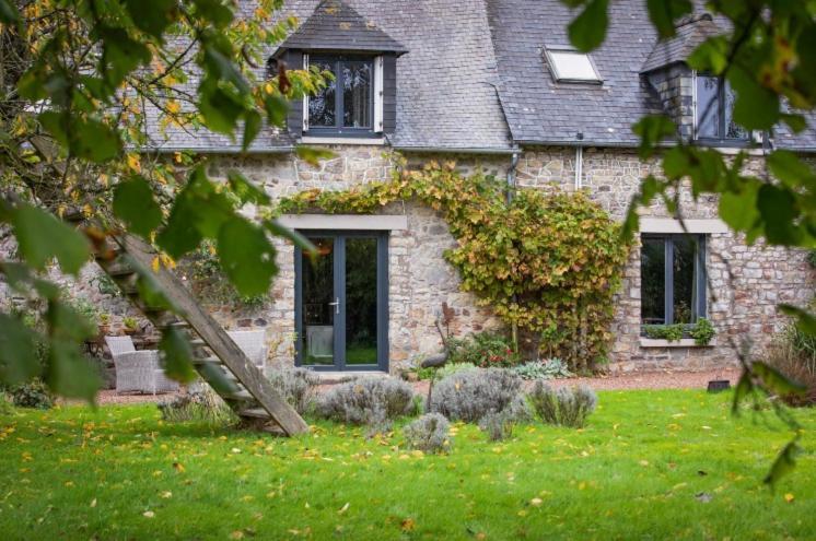 L'Hotie De Broceliande, Au Coeur Des Sites Naturels Et Legendaires Paimpont Exterior foto